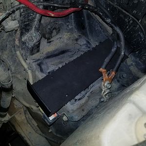 basic battery tray
