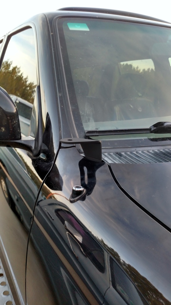 CBI ditch light bracket